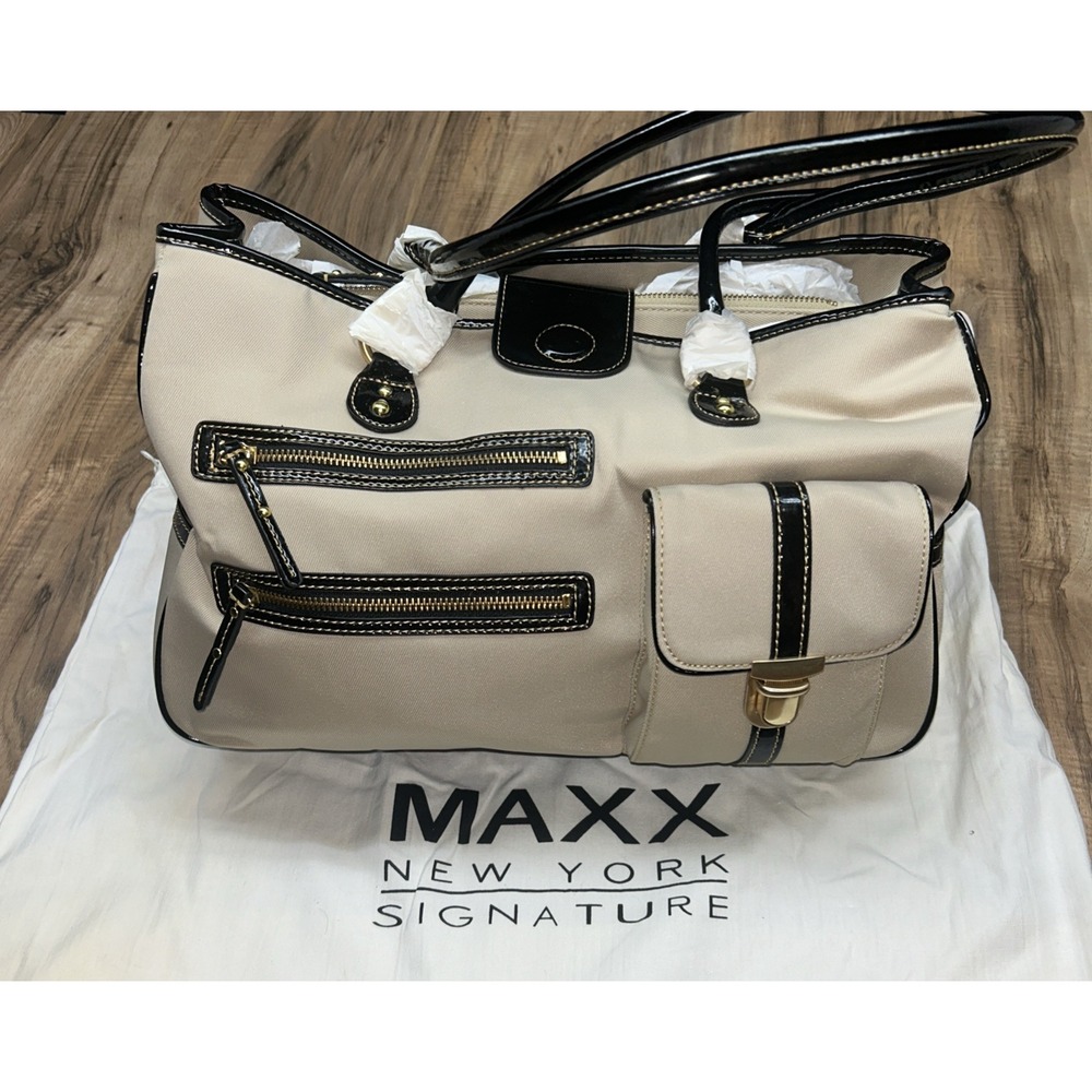 MAXX New York Signature Duffle Purse Tan Gold Zippers Cheetah Magnetic Closure